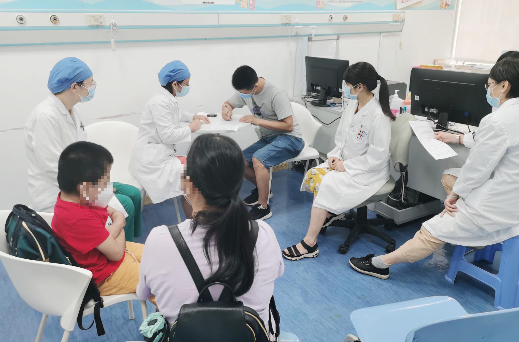 终于等到！“70万一针”救命药进医保，广州患者这样做自费或低至2休闲区蓝鸢梦想 - Www.slyday.coM