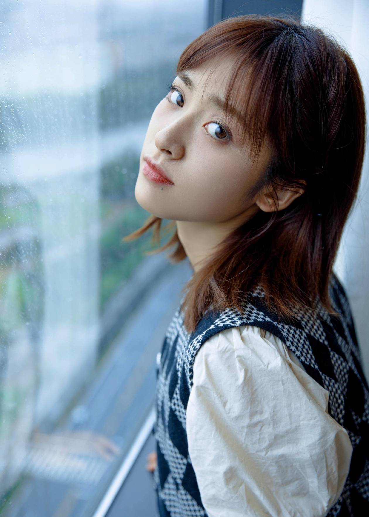 近日,沈月工作室在社交平台上发布一组照片.