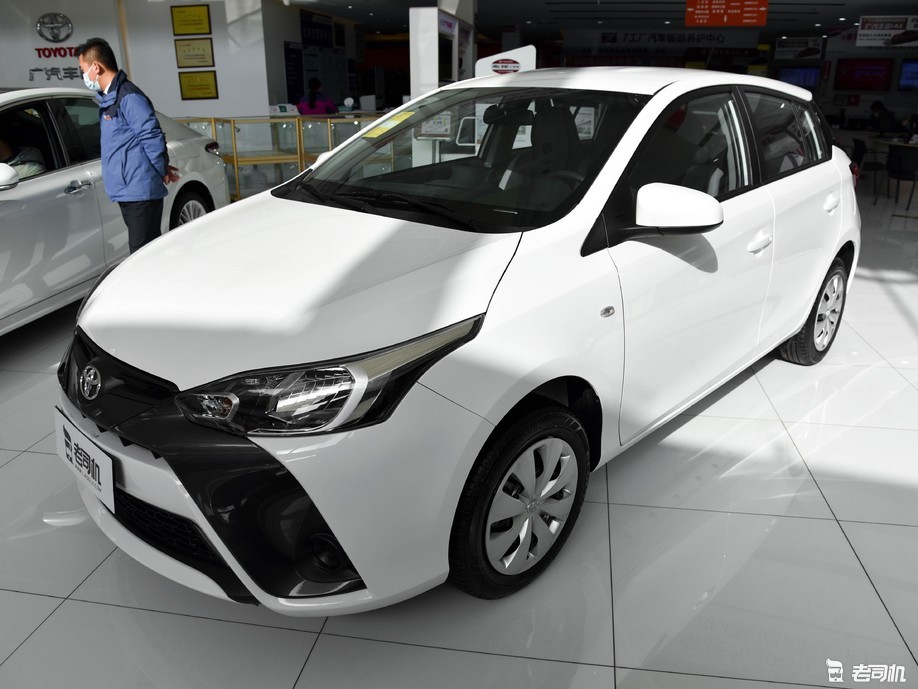 经济省油成本低时尚代步好选择小哥带你一起看丰田yarisl致炫