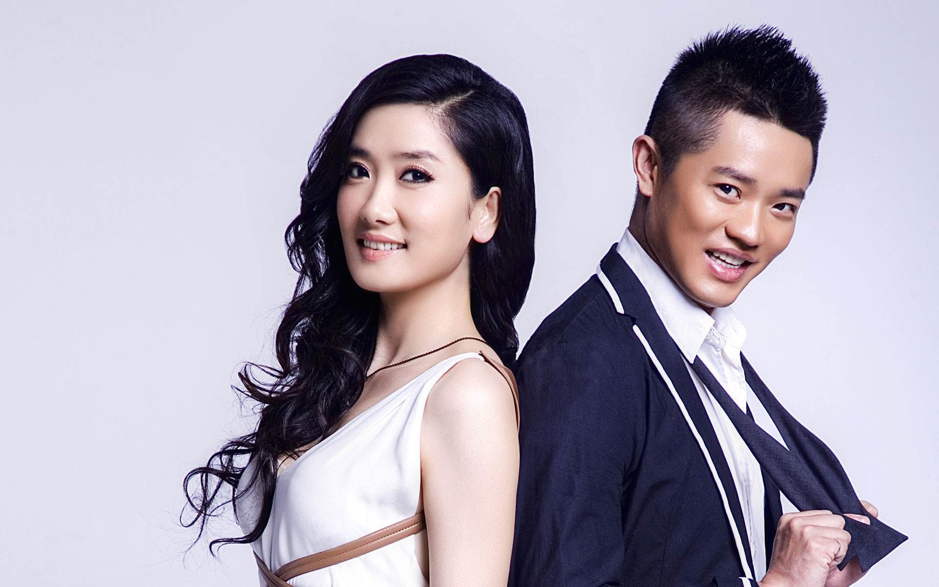 凤凰传奇成立花毅传媒公司经营范围包括婚庆礼仪等