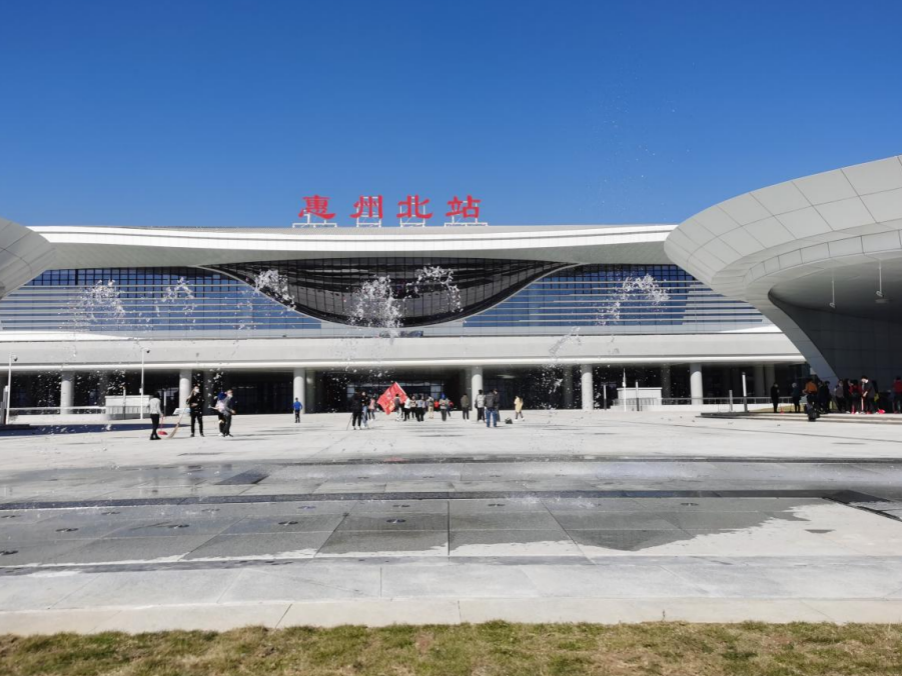 67五城耀粤赣融抱大湾区大美惠州高铁架设深惠便利双城生活