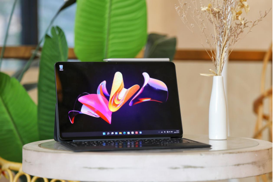 pc二合一平板电脑排行榜_首发价4199元起!华硕无畏平板PC二合一产品发布