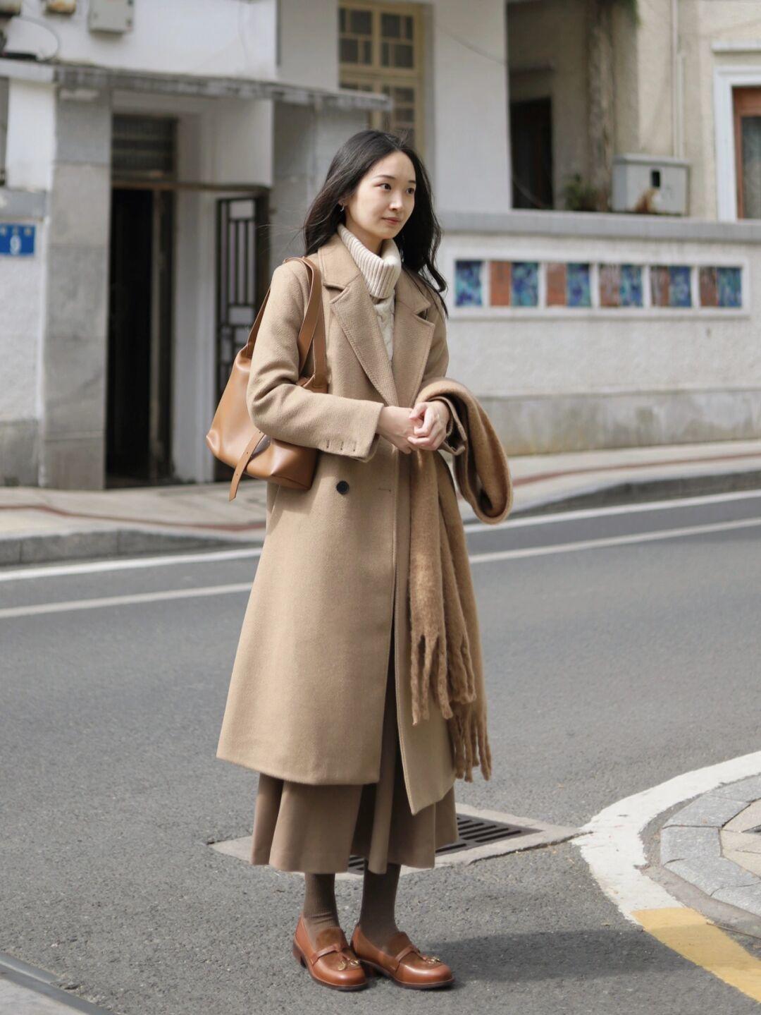 原来“乐福鞋”才是真香鞋子，借鉴这些搭配，照着穿摆脱路人感休闲区蓝鸢梦想 - Www.slyday.coM