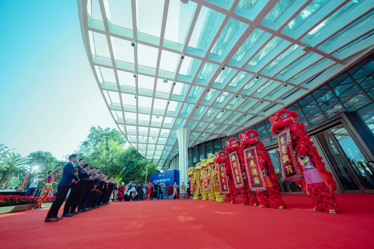 海南西线旅游新亮点 海花岛希尔顿酒店盛大开业|海南省_新浪新闻