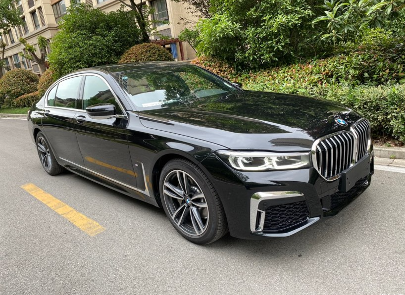 预算80万四缸宝马730和6缸奥迪a8l到底该怎么选对比后明白了