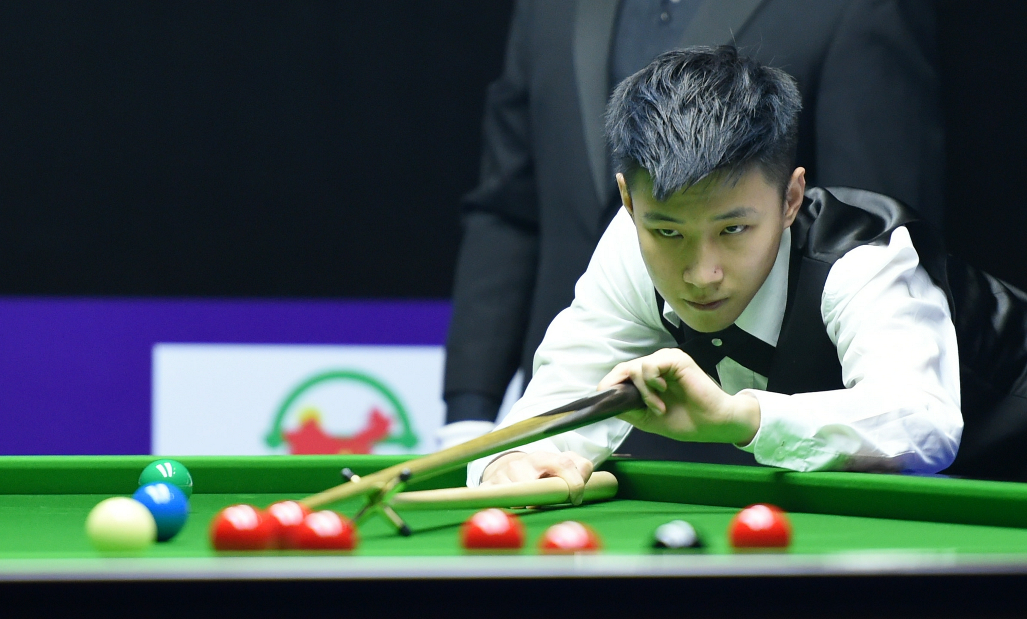 赵心童成夺冠大热门前英锦赛冠军力挺中国魔术师有实力捧杯