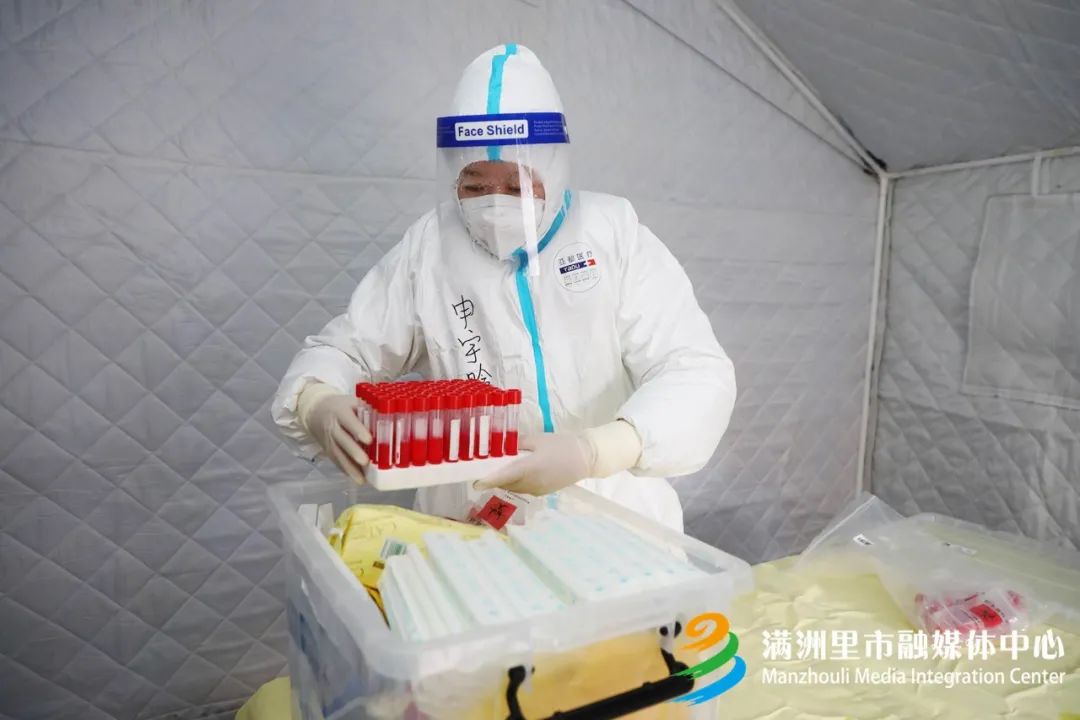 【最美逆行者】疫情下的坚守休闲区蓝鸢梦想 - Www.slyday.coM