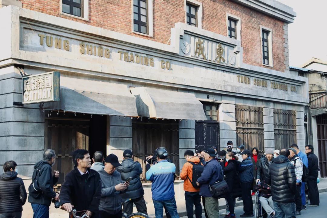 上海“民国风”老街突然爆红？原来是梁朝伟、王一博新片在此取景休闲区蓝鸢梦想 - Www.slyday.coM