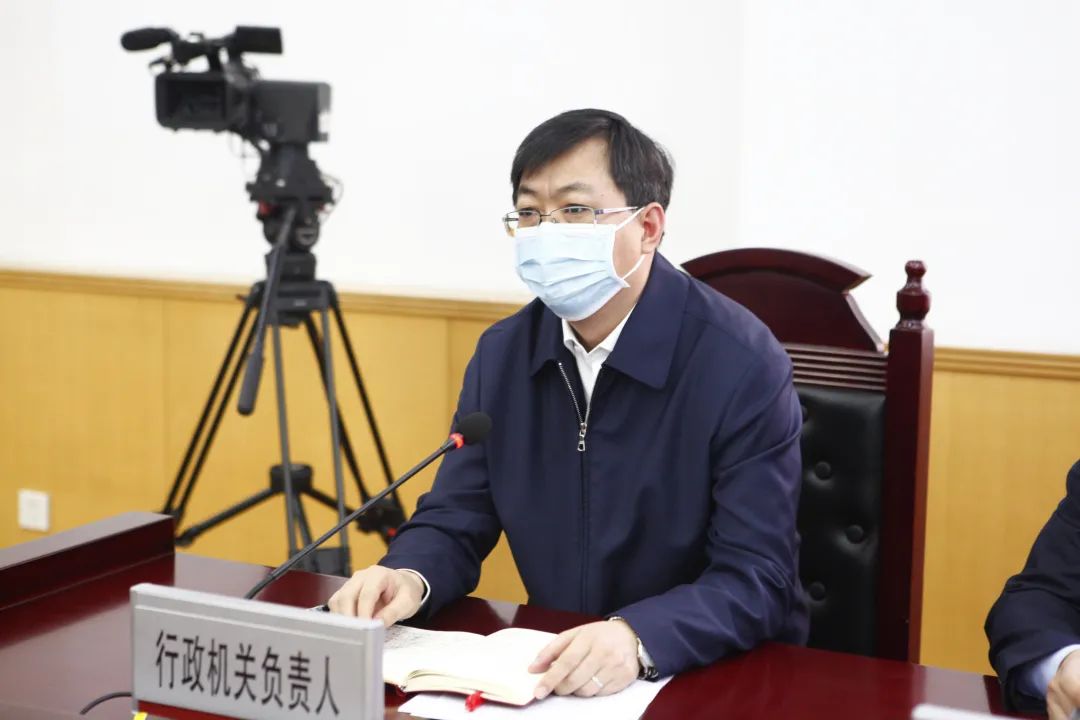 北京昌平区代区长支现伟在昌平法院出庭应诉行政案件