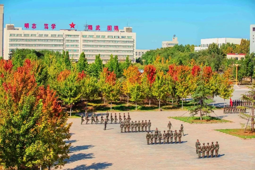 火箭军士官学校公开招聘!__财经头条