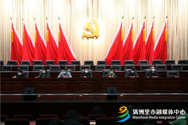 【众志成城 抗击疫情】满洲里市：让党旗在战“疫”一线高高飘扬休闲区蓝鸢梦想 - Www.slyday.coM