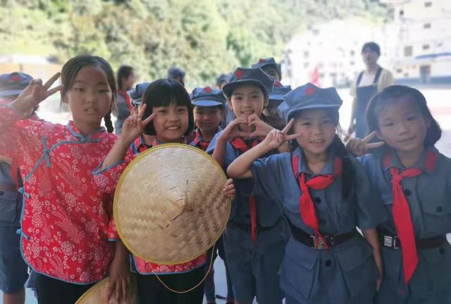 安康驻村书记上央视！唱响陕西乡村美！「959关注」休闲区蓝鸢梦想 - Www.slyday.coM