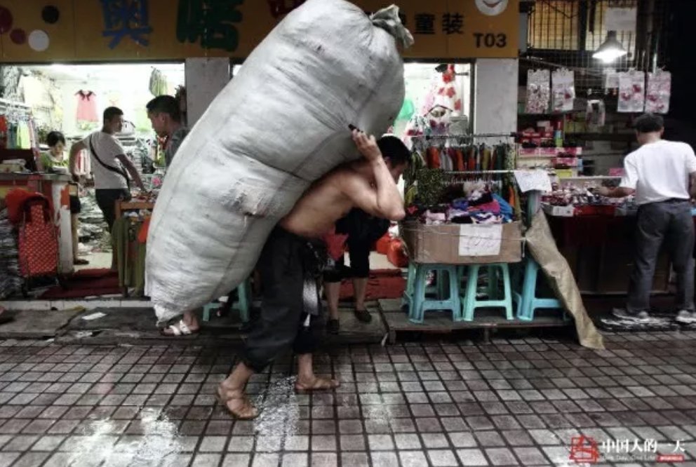 硬扛11年还是给她买房了