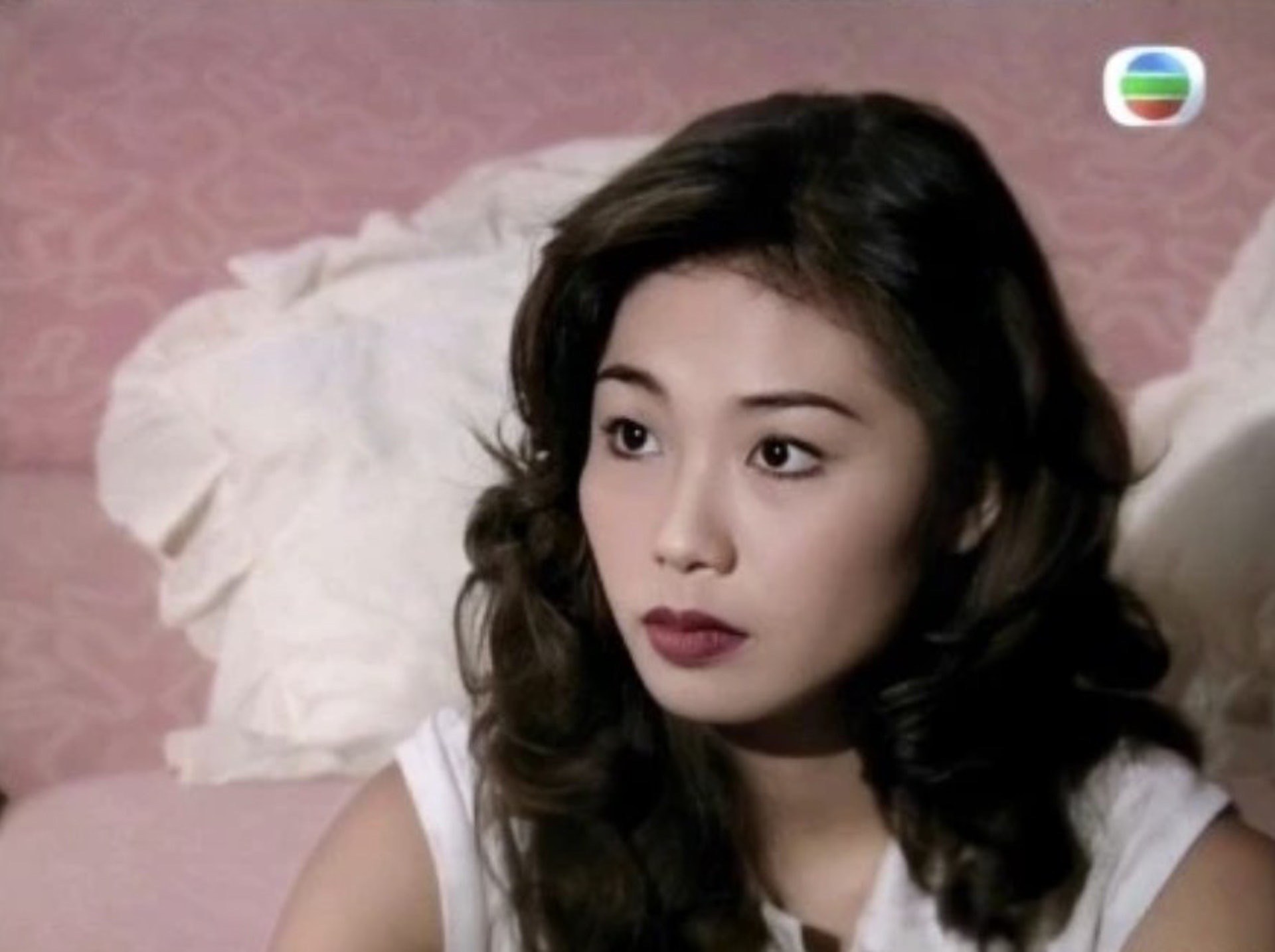 莫可欣与同届港姐28年后再聚会陈妙瑛保养极佳郭可盈未见露脸