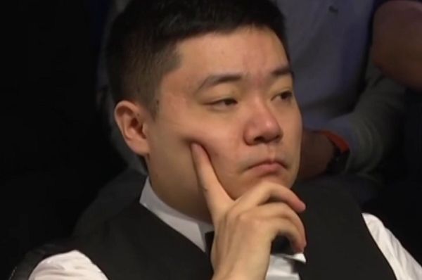 中国名将六连胜改写历史,英锦赛冠军一步之遥,丁俊晖完成使命休闲区蓝鸢梦想 - Www.slyday.coM 中国名将六连胜改写历史,英锦赛冠军一步之遥,丁俊晖完成使命休闲区蓝鸢梦想 - Www.slyday.coM