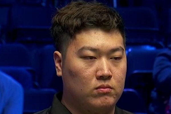 中国名将六连胜改写历史,英锦赛冠军一步之遥,丁俊晖完成使命休闲区蓝鸢梦想 - Www.slyday.coM 中国名将六连胜改写历史,英锦赛冠军一步之遥,丁俊晖完成使命休闲区蓝鸢梦想 - Www.slyday.coM