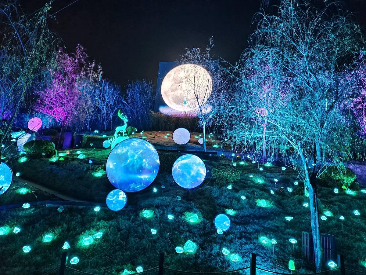 梦幻山谷光影秀冬季夜游新体验趣游夜谭白鹿原