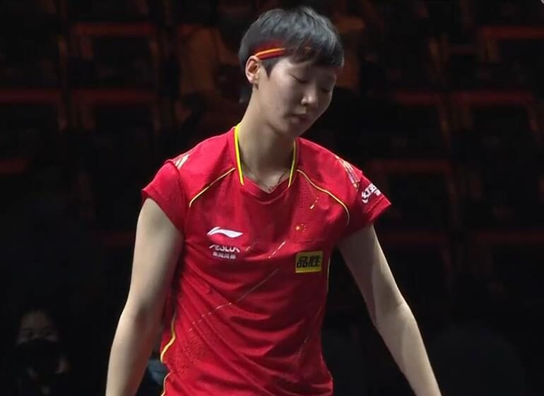 冷门!王曼昱0:3被香港一姐横扫,难破对手发球,连拿5冠势头终结休闲区蓝鸢梦想 - Www.slyday.coM 冷门!王曼昱0:3被香港一姐横扫,难破对手发球,连拿5冠势头终结休闲区蓝鸢梦想 - Www.slyday.coM