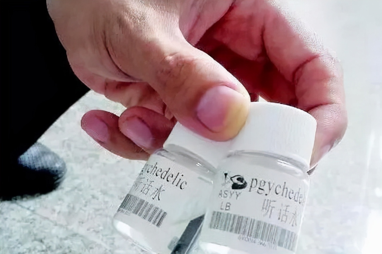 扎伊采夫第一次合成了γ-羟基丁酸,由于这种物质副作用非常小,所以