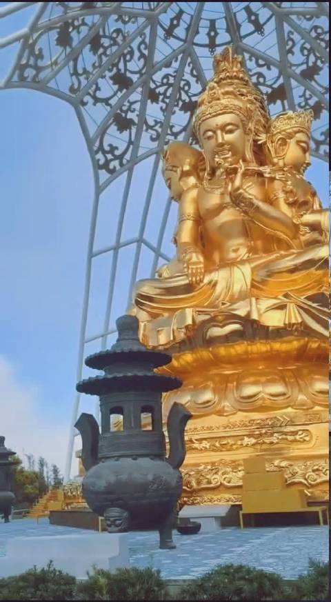 深圳"天禅圣境" 寺庙很宏伟壮丽,四面观音坐莲庄严神圣……__财经头条