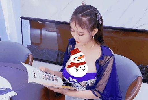 岳云鹏挂在嘴边的“铁锤妹妹”,原来是宅男女神,身材令人羡慕休闲区蓝鸢梦想 - Www.slyday.coM 岳云鹏挂在嘴边的“铁锤妹妹”,原来是宅男女神,身材令人羡慕休闲区蓝鸢梦想 - Www.slyday.coM