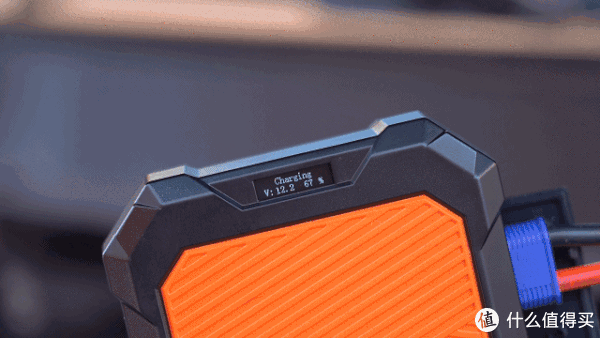 没有电芯的车载应急电源可以用吗？看Autowit超级电容汽车应急电源如何启动车辆休闲区蓝鸢梦想 - Www.slyday.coM