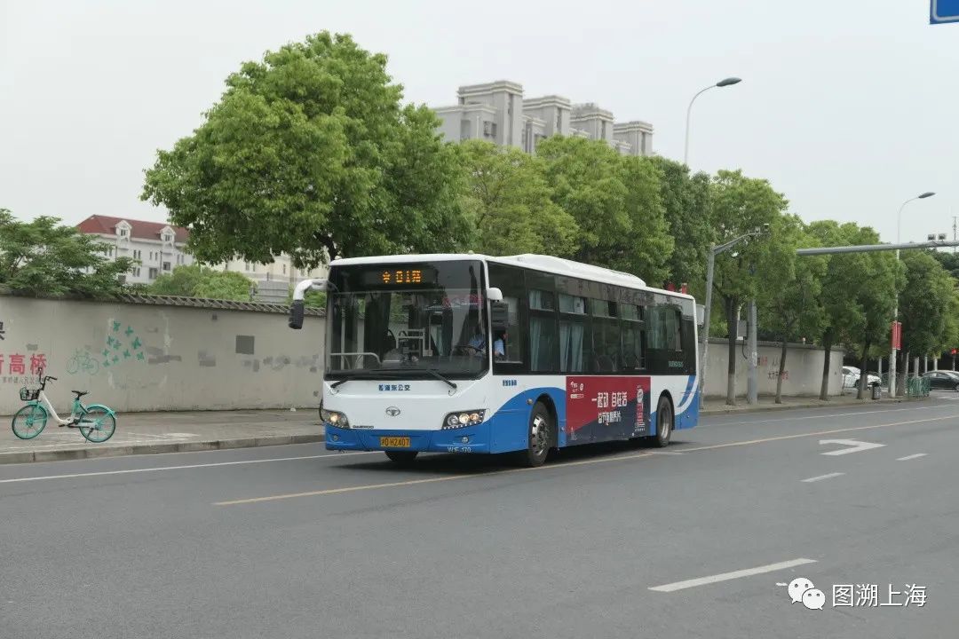 81路SXC6110GBEV（W1E）型客车（刘祺 摄）