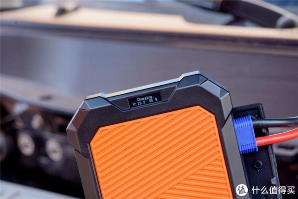 没有电芯的车载应急电源可以用吗？看Autowit超级电容汽车应急电源如何启动车辆休闲区蓝鸢梦想 - Www.slyday.coM