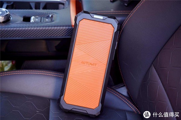 没有电芯的车载应急电源可以用吗？看Autowit超级电容汽车应急电源如何启动车辆休闲区蓝鸢梦想 - Www.slyday.coM