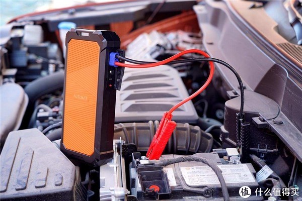 没有电芯的车载应急电源可以用吗？看Autowit超级电容汽车应急电源如何启动车辆休闲区蓝鸢梦想 - Www.slyday.coM