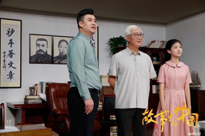 李宏塔首次走进祖父李大钊北大红楼办公室 ——《故事里的中国》开启百年时光之门休闲区蓝鸢梦想 - Www.slyday.coM