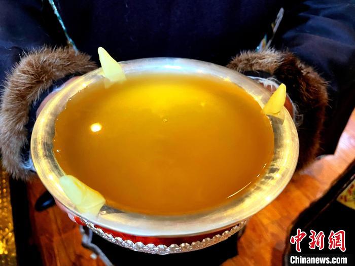 古秘藏青稞酒雪域瑶池图片