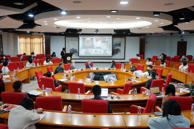 推动开创中医药文化国际传播新局面 广中医举办这场高峰论坛 财经头条