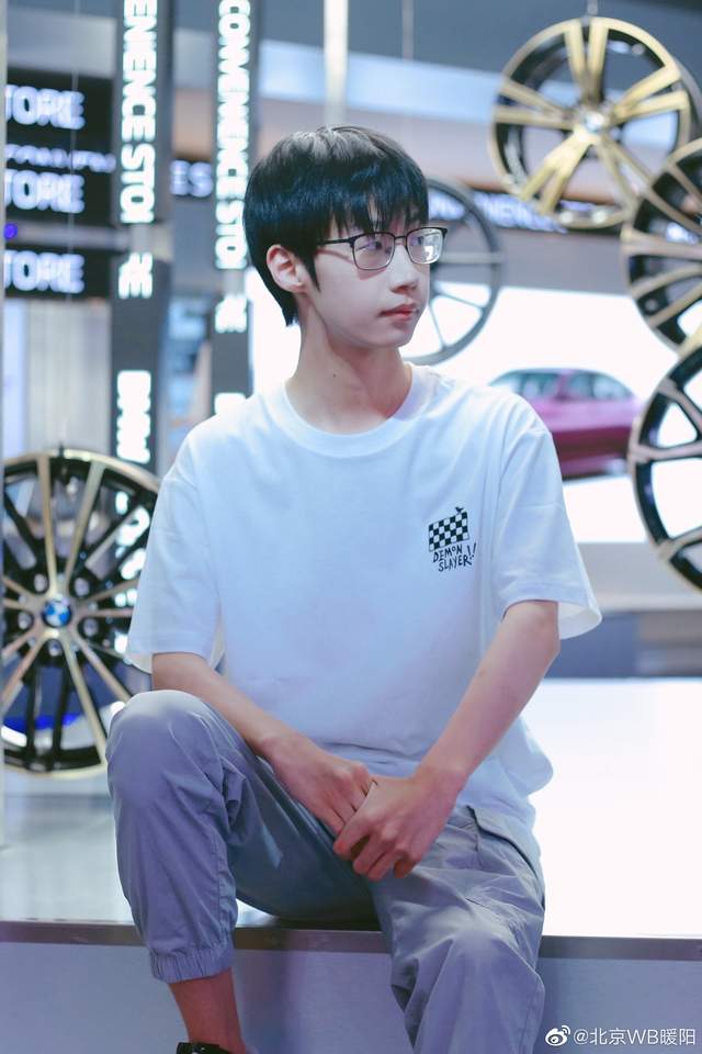 联盟新生代选手，谁最有可能取代Fly、猫神、久诚？休闲区蓝鸢梦想 - Www.slyday.coM