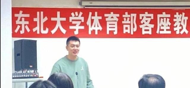 郭艾伦和王哲林,谁才是CBA第一社交达人?休闲区蓝鸢梦想 - Www.slyday.coM