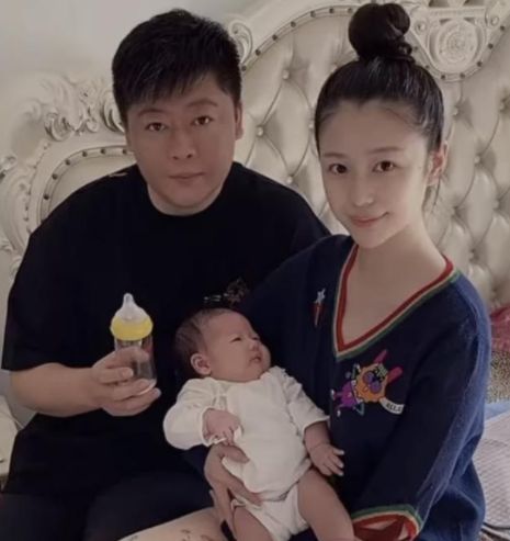 谢永强媳妇卖货太拼,自曝患囊肿刚出院,