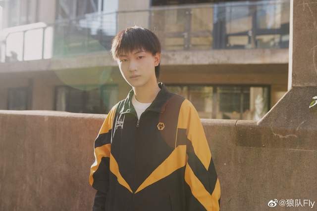 联盟新生代选手，谁最有可能取代Fly、猫神、久诚？休闲区蓝鸢梦想 - Www.slyday.coM