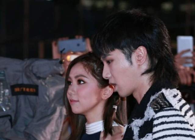 华晨宇演唱会成蹦迪现场，刘信达怒怼：中国演出协会为何不管他？休闲区蓝鸢梦想 - Www.slyday.coM