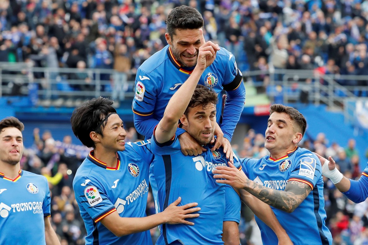 英超西甲两场分析:埃弗顿VS阿森纳,赫塔菲VS毕尔巴鄂竞技休闲区蓝鸢梦想 - Www.slyday.coM 英超西甲两场分析:埃弗顿VS阿森纳,赫塔菲VS毕尔巴鄂竞技休闲区蓝鸢梦想 - Www.slyday.coM