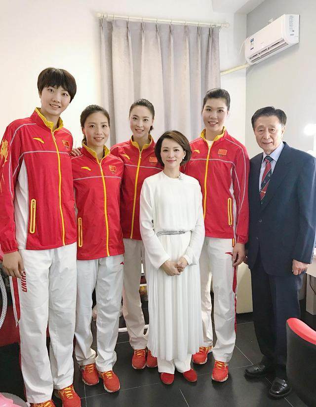 袁心玥将亮相！中国女排“朱袁张”组合，1人上学1人手术1人休息休闲区蓝鸢梦想 - Www.slyday.coM