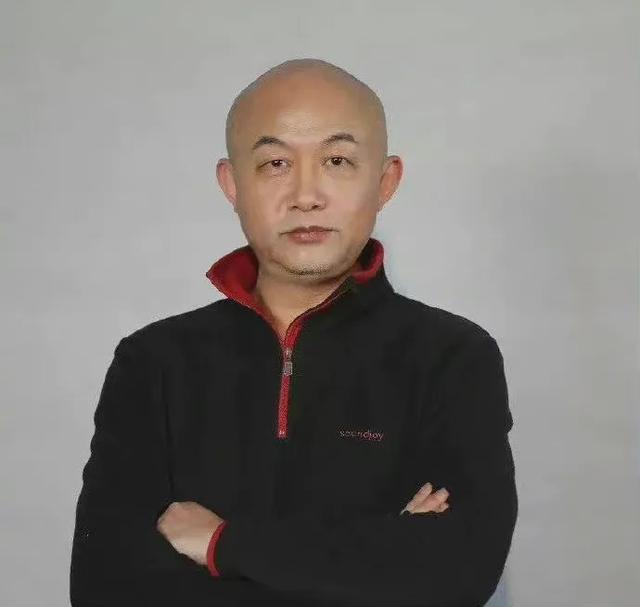 盖聂配音刘钦去世,《秦时明月》终究没熬过时间,大叔永失声音|影视作品|魏小涵|老师|配音演员|荆天明_新浪娱乐_新浪新闻
