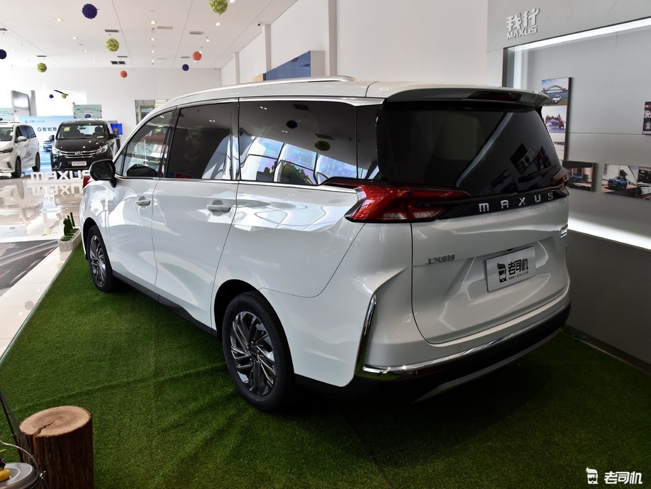 花小钱也能得到大空间小哥带你一起看上汽大通maxusg50