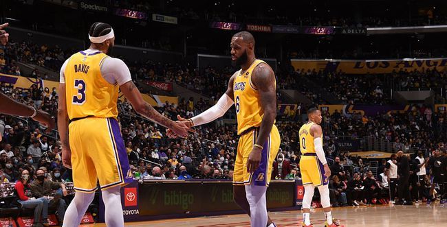 曝利拉德对球队不满!威少交易该被湖人重启?他曾说想跟詹皇打球休闲区蓝鸢梦想 - Www.slyday.coM 曝利拉德对球队不满!威少交易该被湖人重启?他曾说想跟詹皇打球休闲区蓝鸢梦想 - Www.slyday.coM