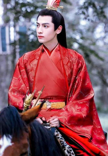 谁穿谁妖艳魅惑的红衣造型,这6位个个美男形象,让人欲罢不能|红衣