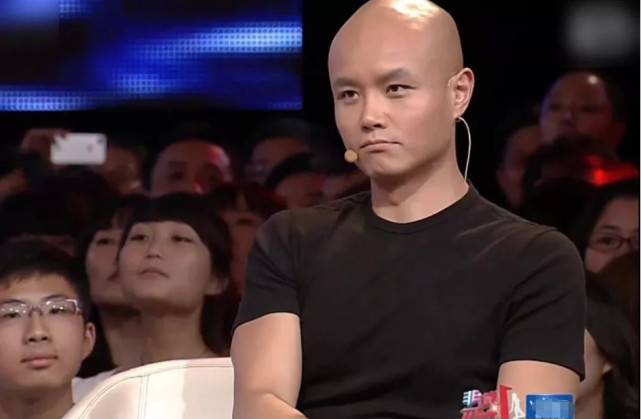 乐嘉秀身材开玩笑说要转行醉酒事件后的他能再回巅峰吗