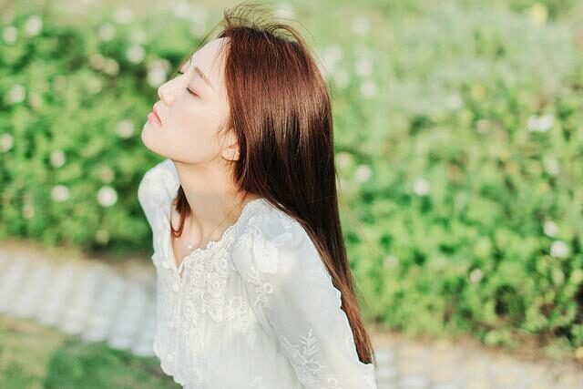 婆婆生病缺人照顾，前夫要求复婚被拒，女子：我早已再婚，妈宝男休闲区蓝鸢梦想 - Www.slyday.coM