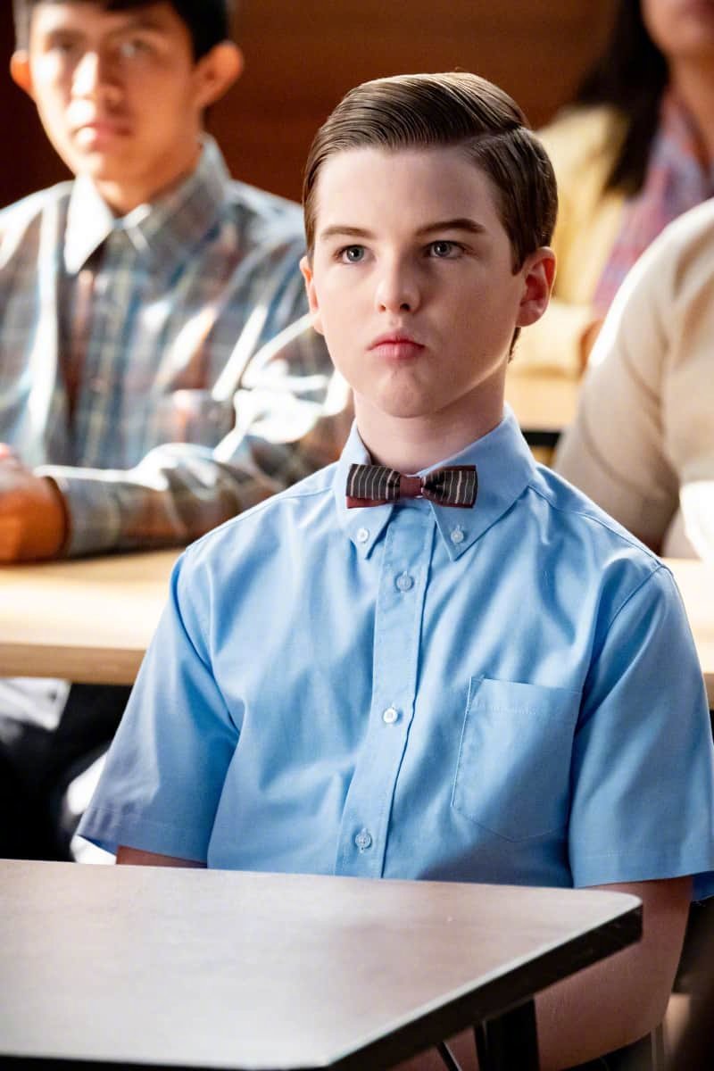 喜剧类最佳男演员(best actor in a comedy series)|少年谢尔顿_新浪