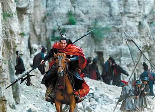 三国名将的重兵器有多重?换算为当代的重量后,你会被成功逗笑休闲区蓝鸢梦想 - Www.slyday.coM 三国名将的重兵器有多重?换算为当代的重量后,你会被成功逗笑休闲区蓝鸢梦想 - Www.slyday.coM