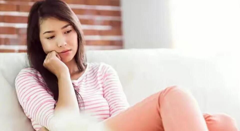 婆婆生病缺人照顾，前夫要求复婚被拒，女子：我早已再婚，妈宝男休闲区蓝鸢梦想 - Www.slyday.coM