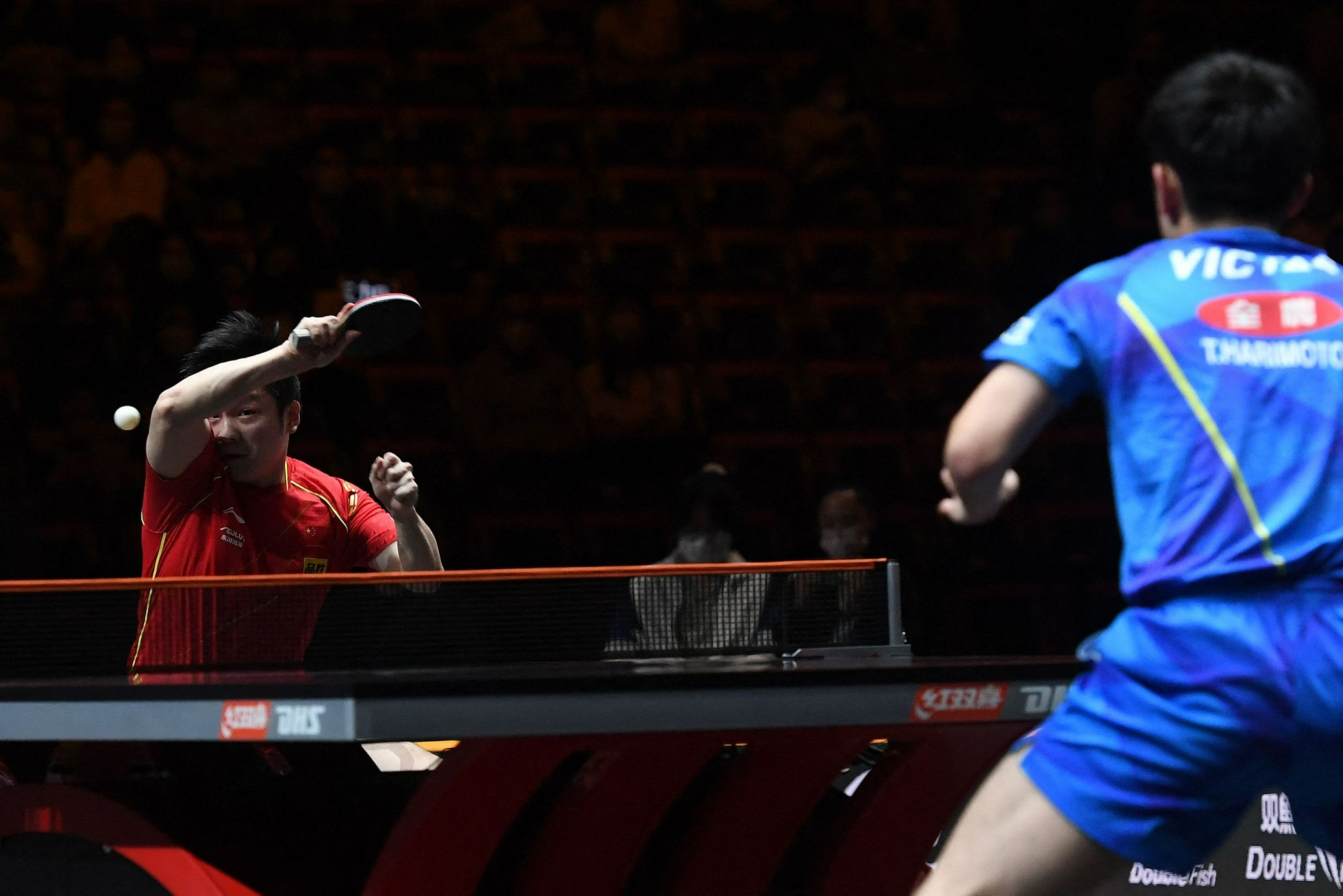 樊振东战胜张本智和，夺得WTT世界杯决赛男单冠军休闲区蓝鸢梦想 - Www.slyday.coM